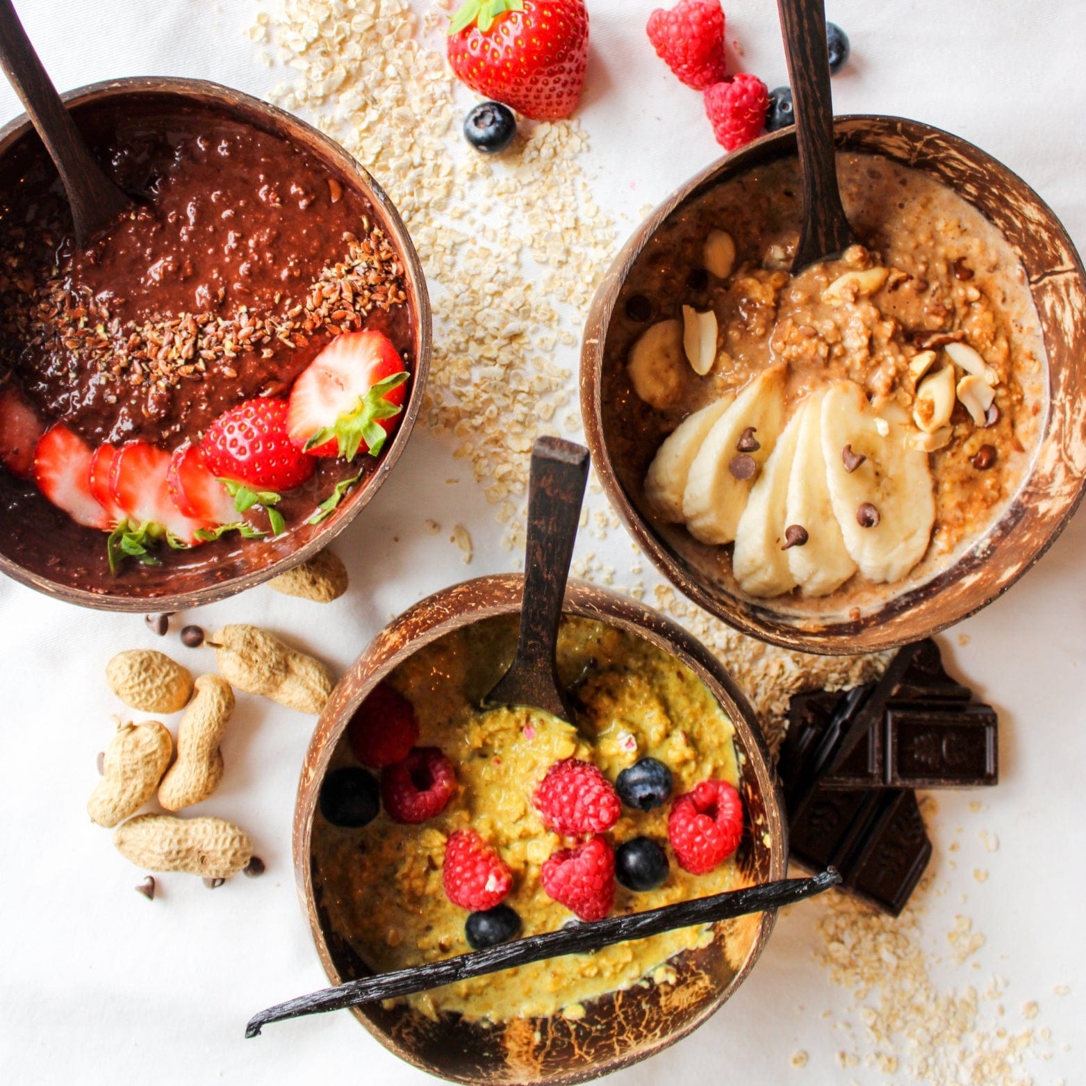 Bakjes met verschillende smaken eiwit oats van PROATS